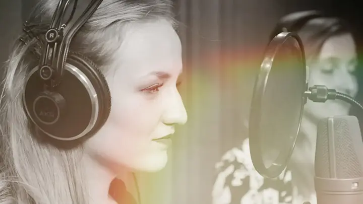 Body & Soul – The Sound of the Future. Music video produced and directed by Simeon Tsonchev